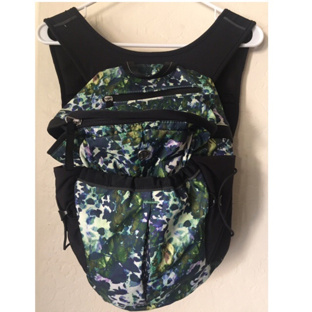 Lululemon running backpack